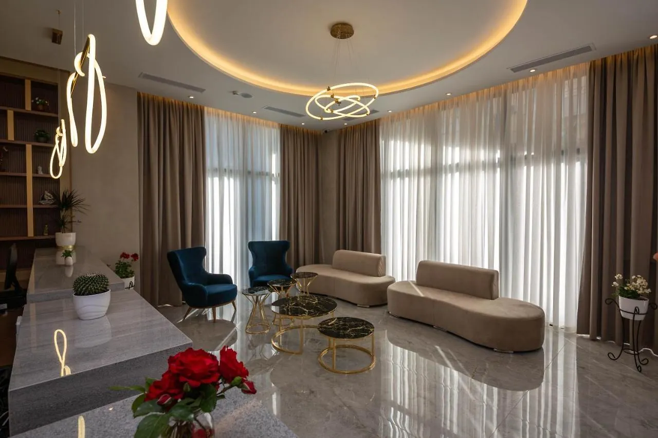 ****  Merar Hotel Golem  Albania