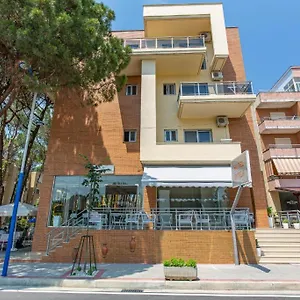 3* Hotel Intea