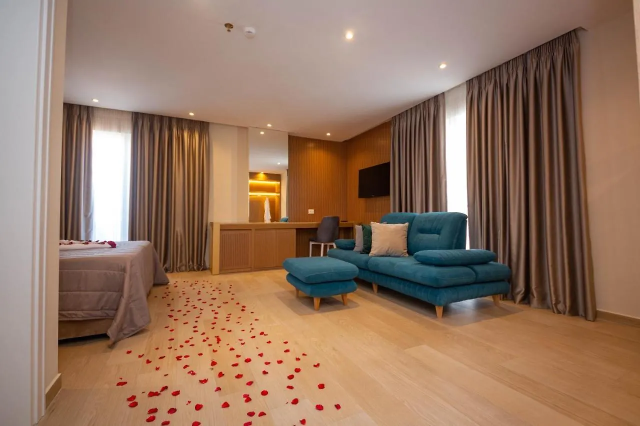 Merar Hotel Golem  Golem (Tirana)